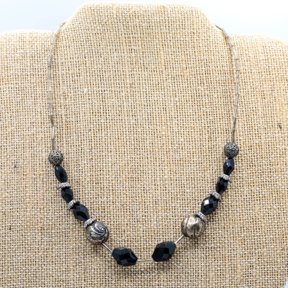 Beaded Necklace 15in Black Silver Tone Filigree Crystal Accents